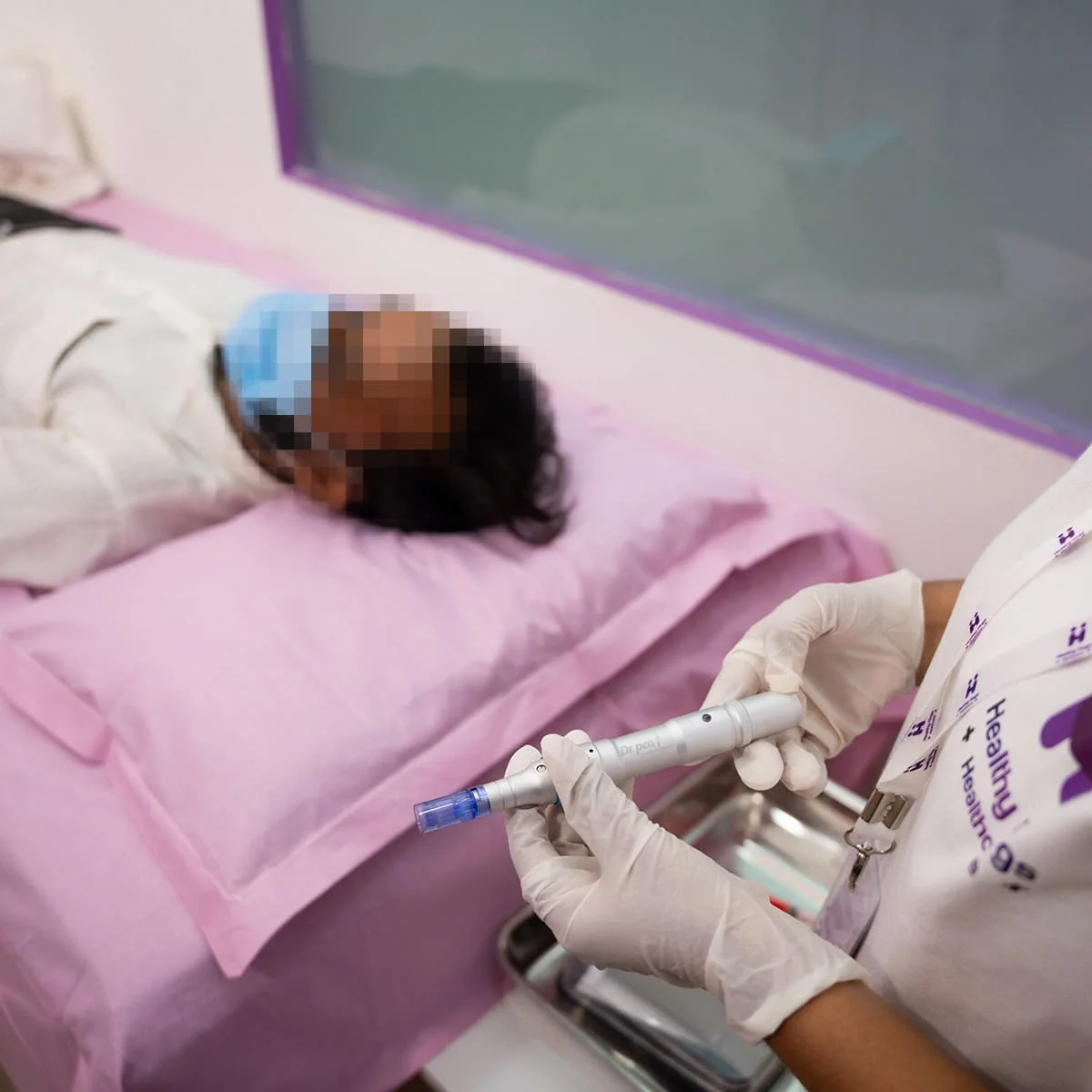 Physiotherapy treatment session in Mumbai